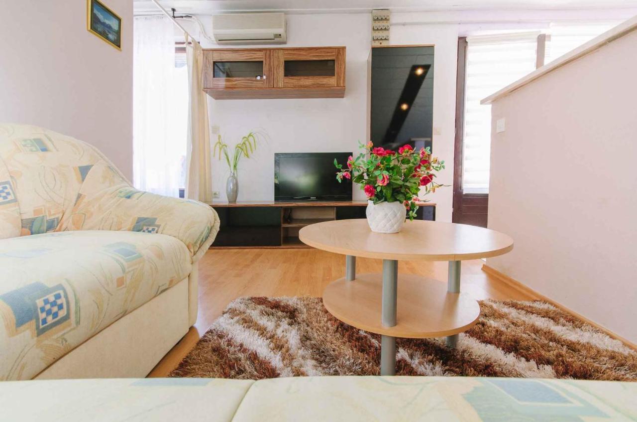 Apartment In Crikvenica 39210 Ngoại thất bức ảnh